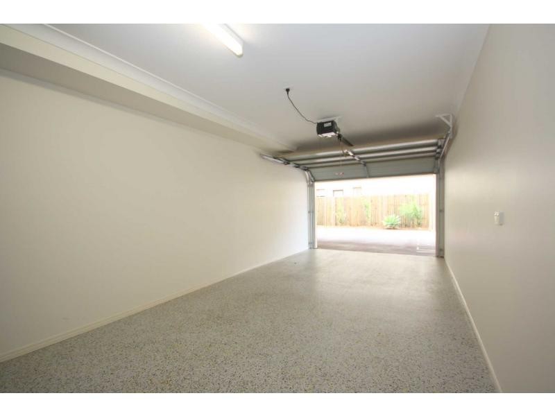 Unit 2/15 valerie Street, Clontarf QLD 4019