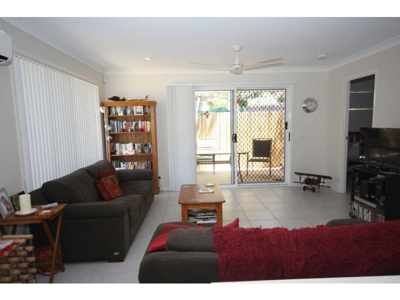 1A Edwin Street, Redcliffe QLD 4020