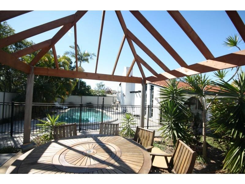 104 Klingner Road, Redcliffe QLD 4020