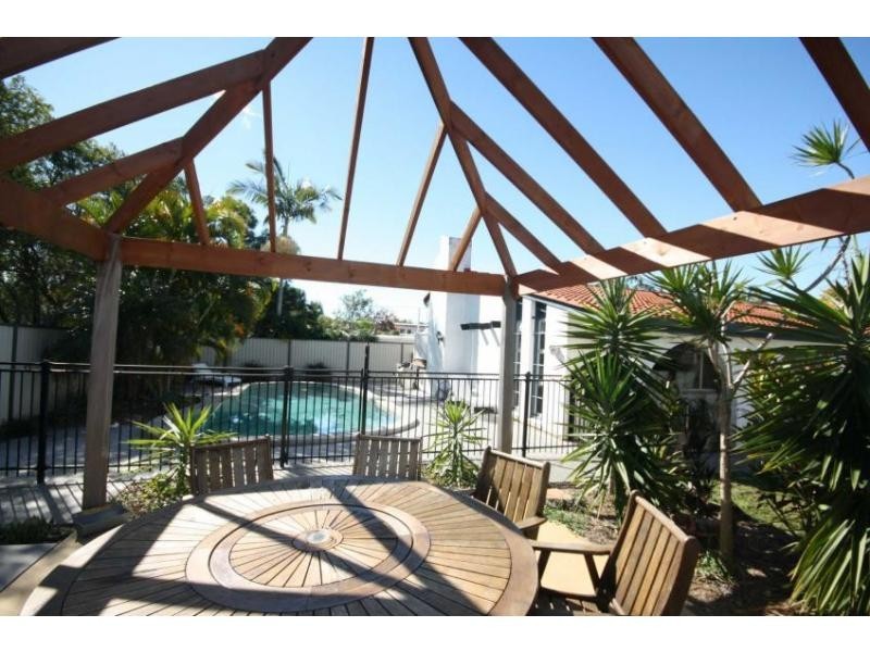 104 Klingner Road, Redcliffe QLD 4020