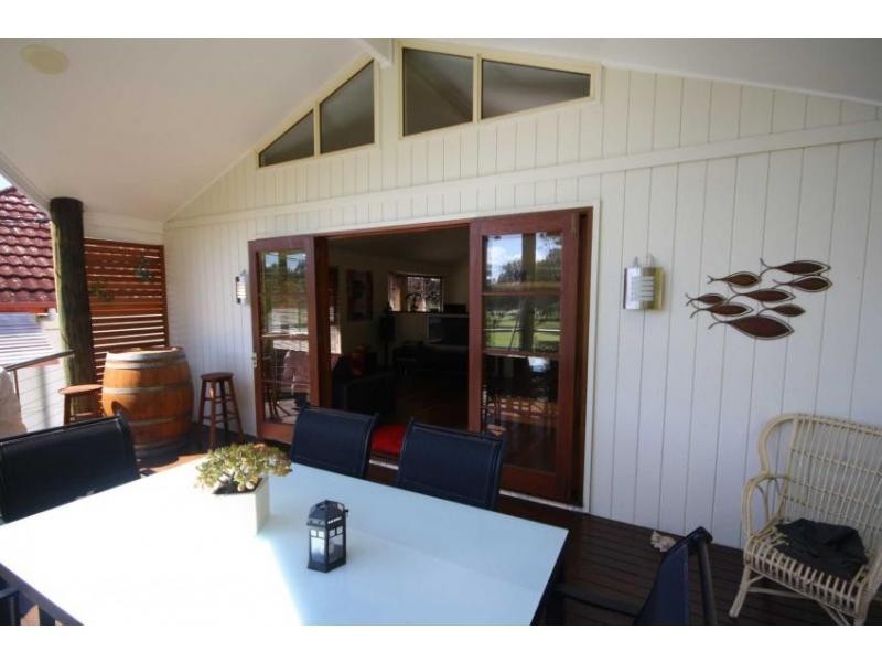 25 Thurecht Parade, Scarborough QLD 4020