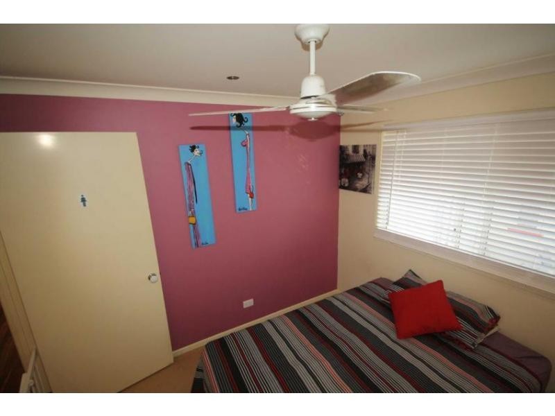 25 Thurecht Parade, Scarborough QLD 4020