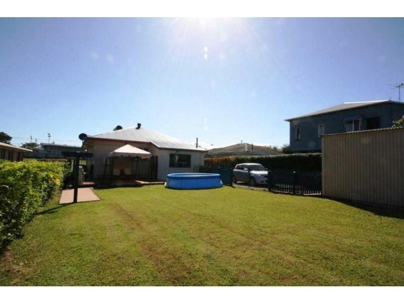 63 SYDNEY Street, Redcliffe QLD 4020