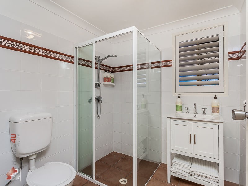 37 Frost Street, Clontarf QLD 4019