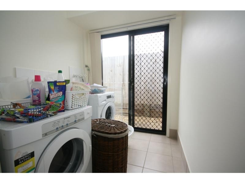 21 Lennon Boulevard, Narangba QLD 4504