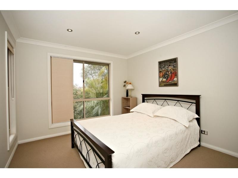 35 Aurora Place, Newport QLD 4020