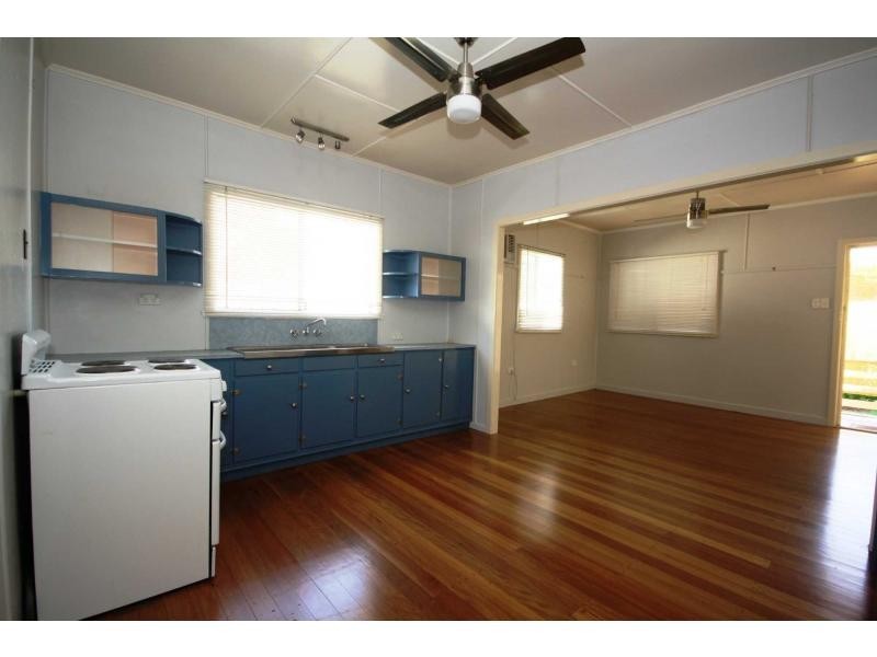 35 Yacht Street, Clontarf QLD 4019