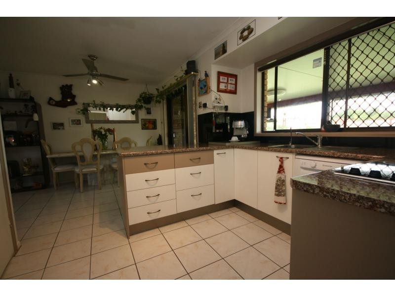 16 Hampshire Street, Kippa-ring QLD 4021