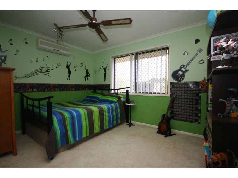 16 Hampshire Street, Kippa-ring QLD 4021