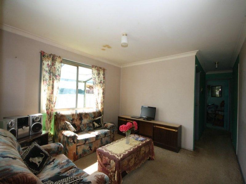 15 Hughes Street, Deception Bay QLD 4508