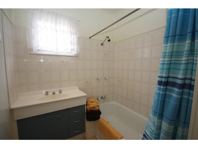 13a Robertson Ave, Margate QLD 4019