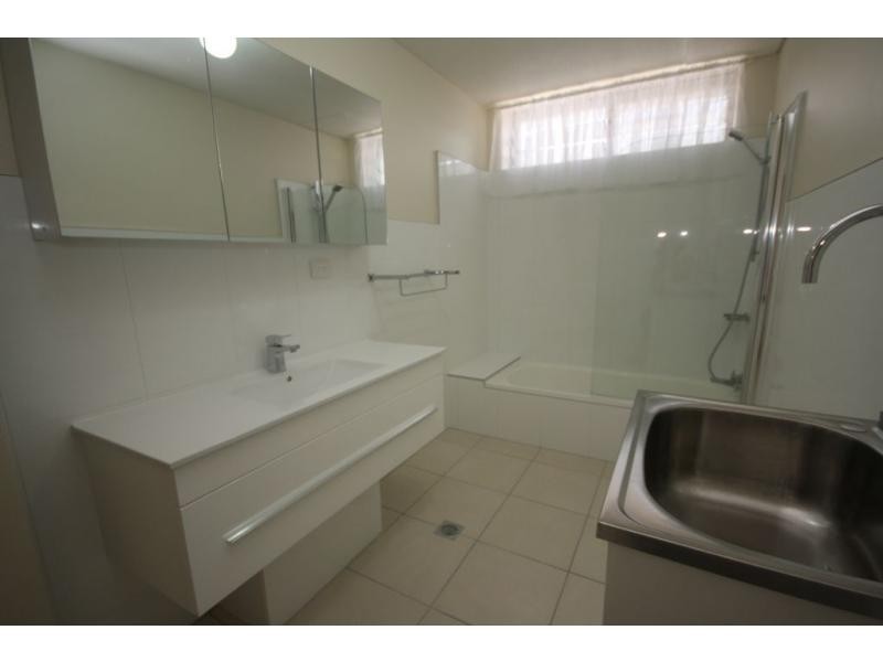 1/131 Margate Parade, Margate QLD 4019