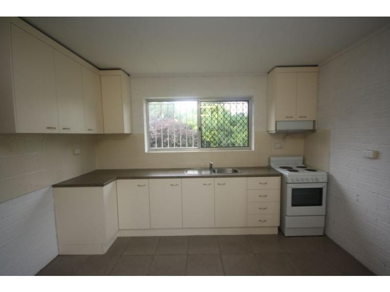 24b Deans Street, Clontarf QLD 4019