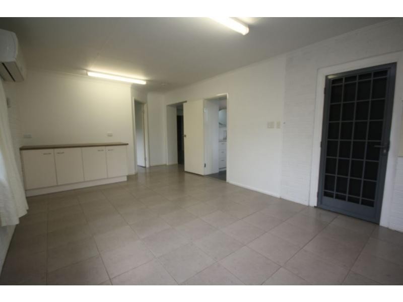 24b Deans Street, Clontarf QLD 4019