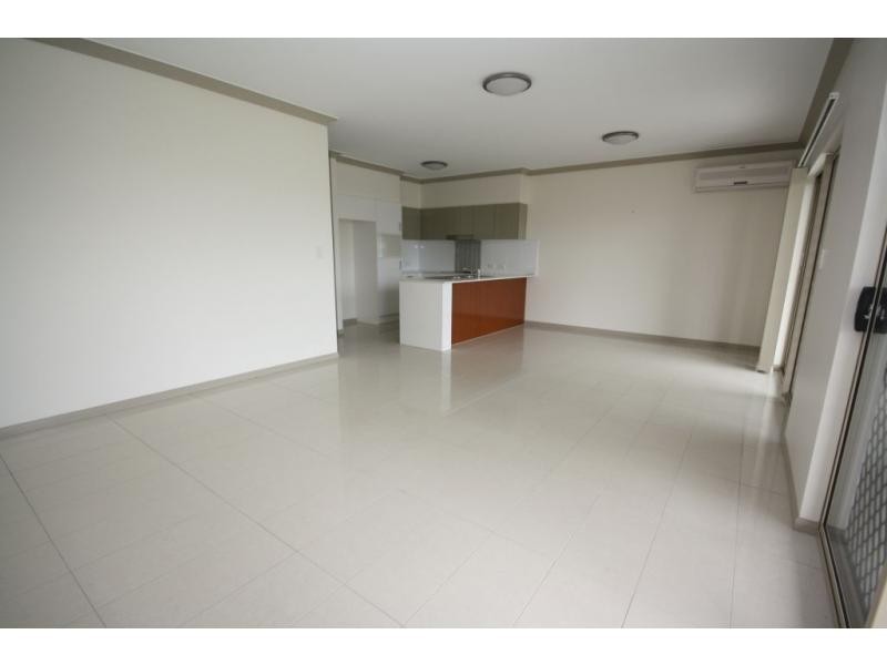 2/7 Sutton Street, Redcliffe QLD 4020