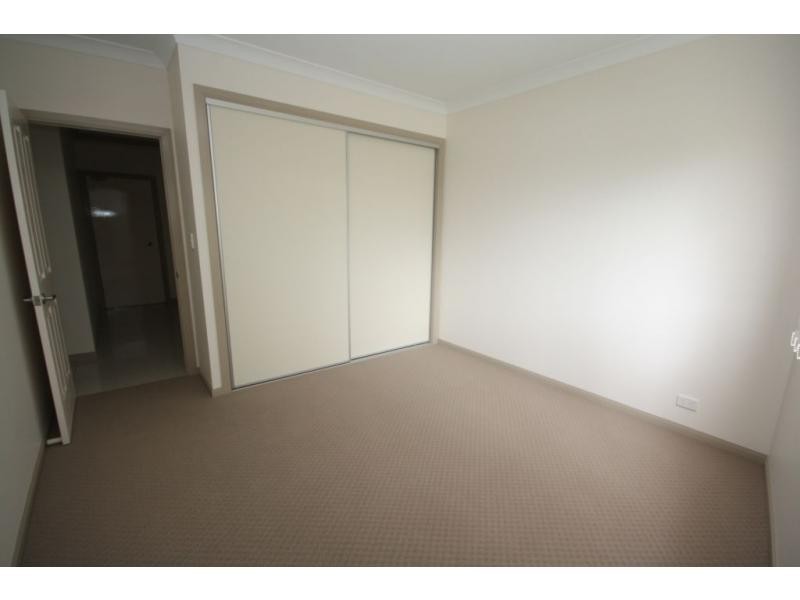 2/7 Sutton Street, Redcliffe QLD 4020