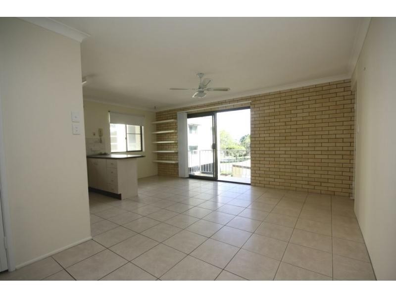 6/7 Henry Street, Redcliffe QLD 4020