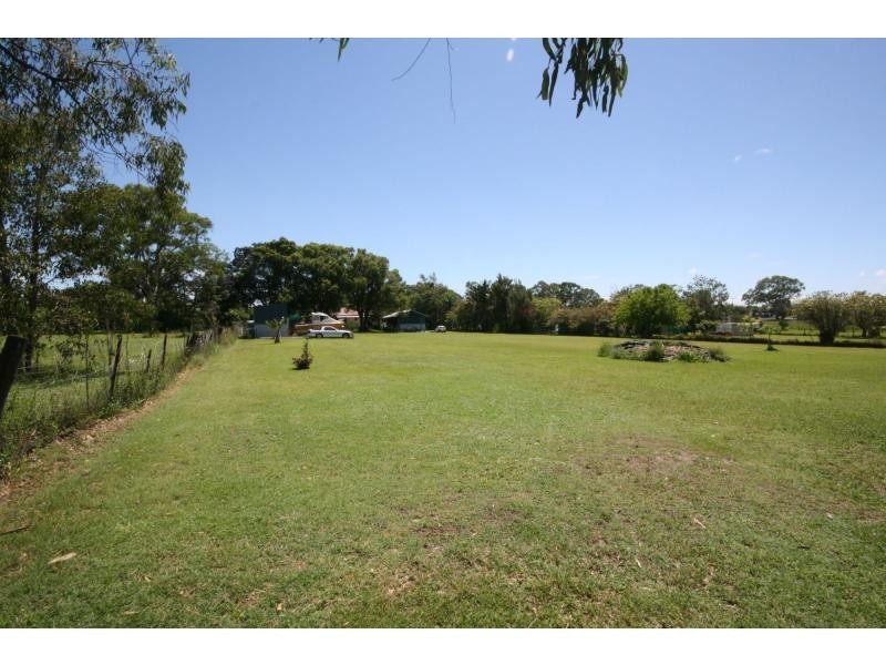 533 Anzac Avenue, Rothwell QLD 4022