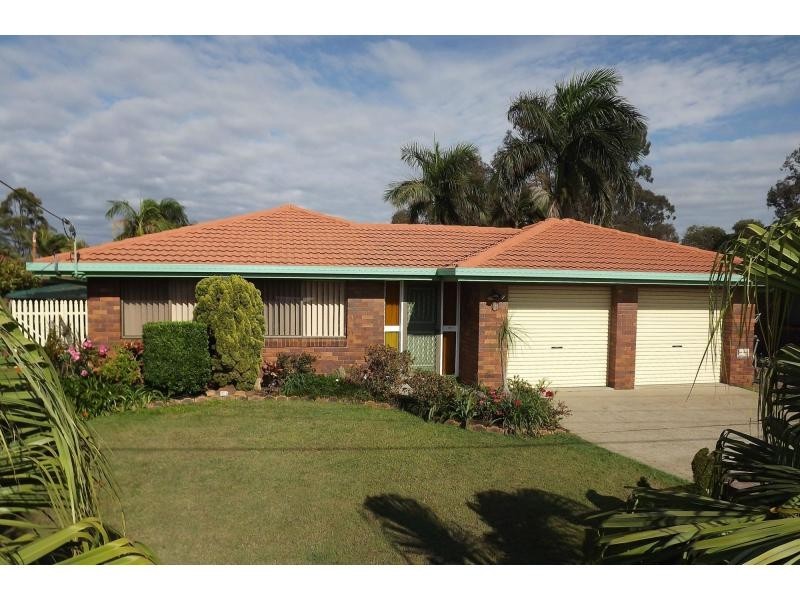 29 Beacon Crescent, Newport QLD 4020