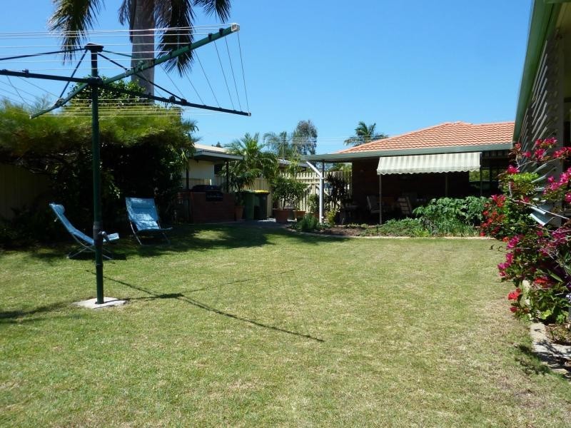29 Beacon Crescent, Newport QLD 4020
