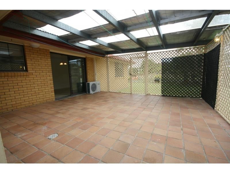 7 Williams Street, Redcliffe QLD 4020