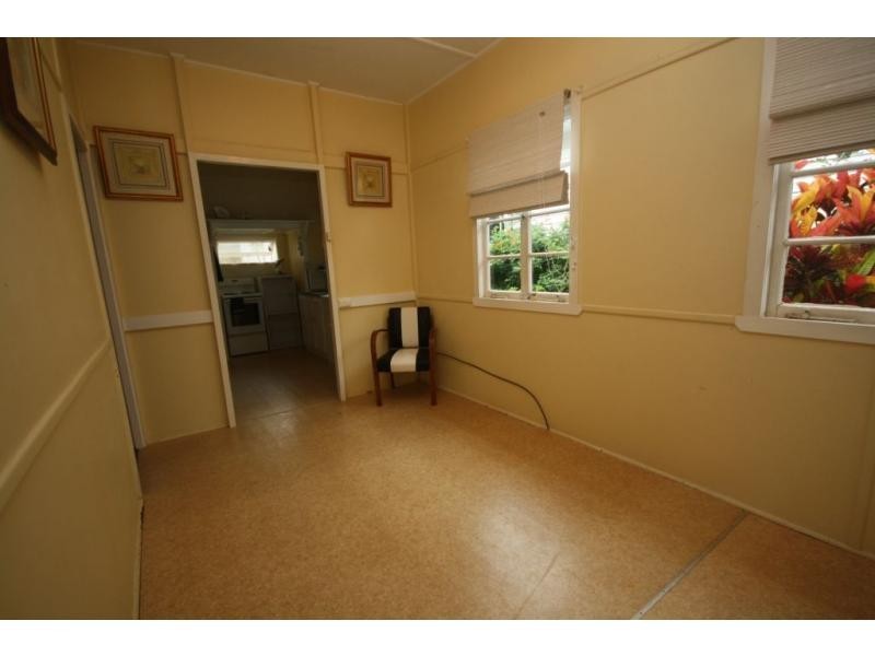 103a Flinders Parade, Scarborough QLD 4020