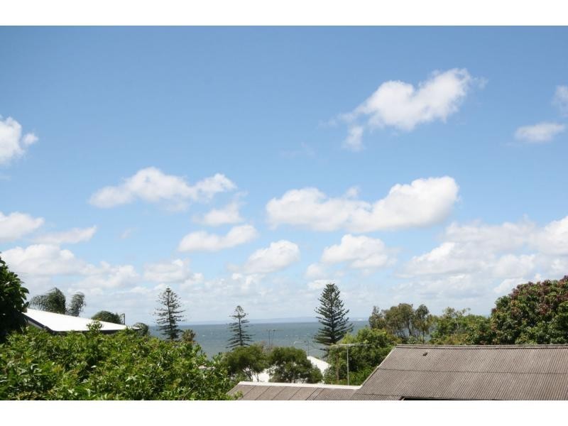 14 King Street, Woody Point QLD 4019