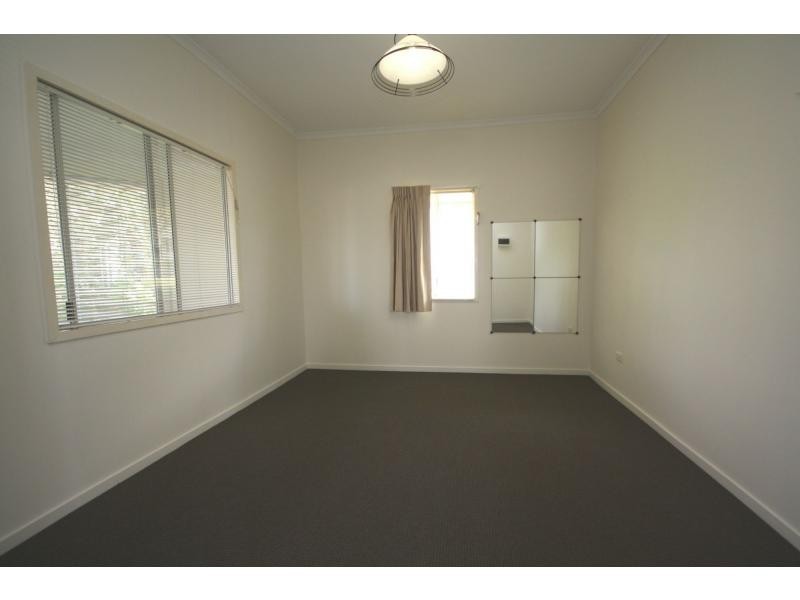 14 King Street, Woody Point QLD 4019