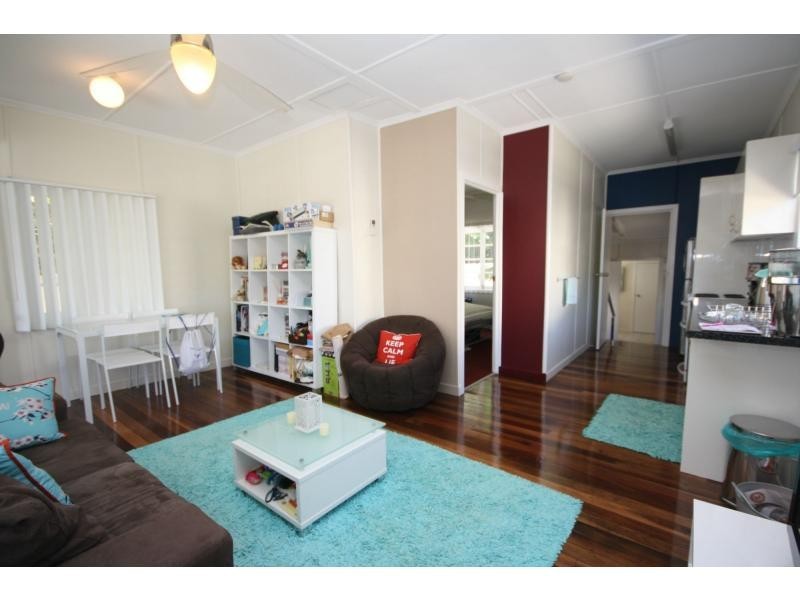 36 Donald Street, Woody Point QLD 4019