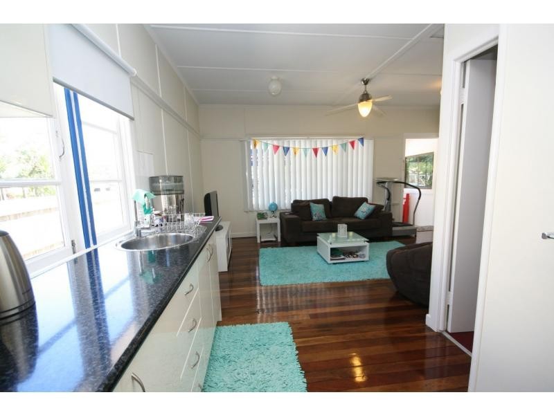 36 Donald Street, Woody Point QLD 4019