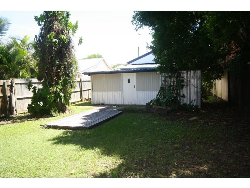 36 Donald Street, Woody Point QLD 4019