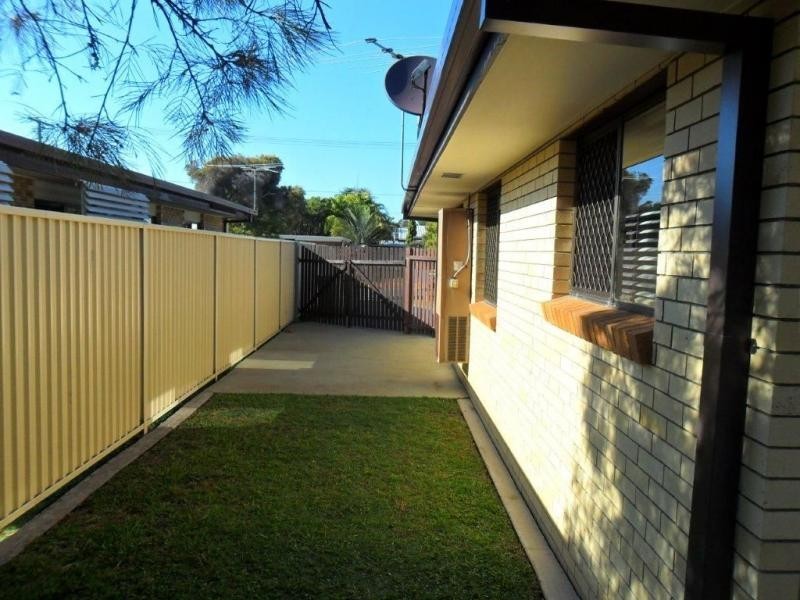 12 Matthew Street, Scarborough QLD 4020