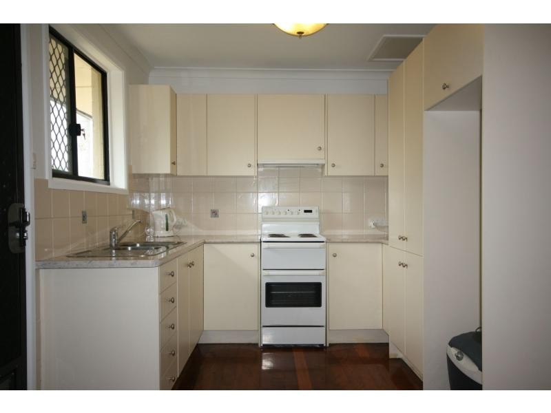 24a Deans Street, Clontarf QLD 4019