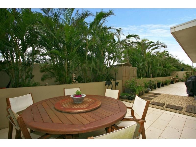 Unit 3/65 landsborough Avenue, Scarborough QLD 4020