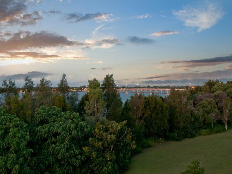 Sandstone Point QLD 4511