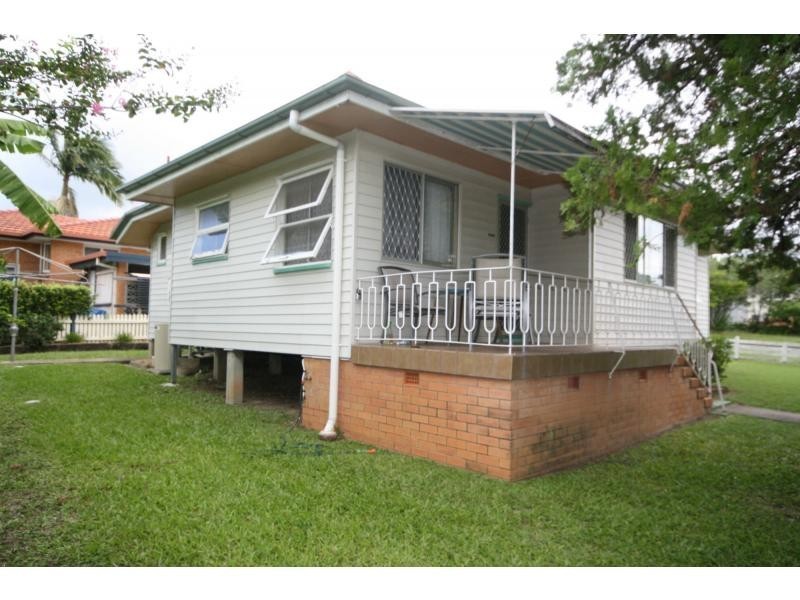 35 EWAN STREET, Margate QLD 4019