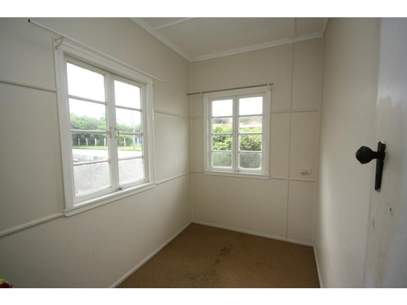 54 Arthur Street, Woody Point QLD 4019