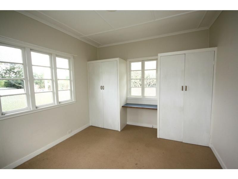 54 Arthur Street, Woody Point QLD 4019