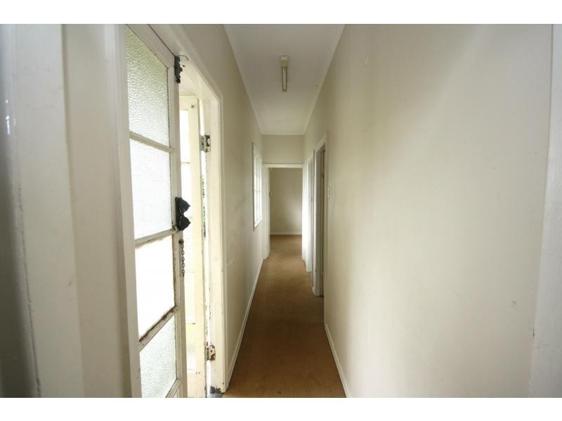 54 Arthur Street, Woody Point QLD 4019
