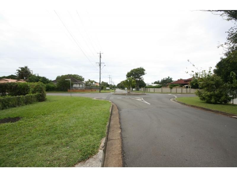54 Arthur Street, Woody Point QLD 4019