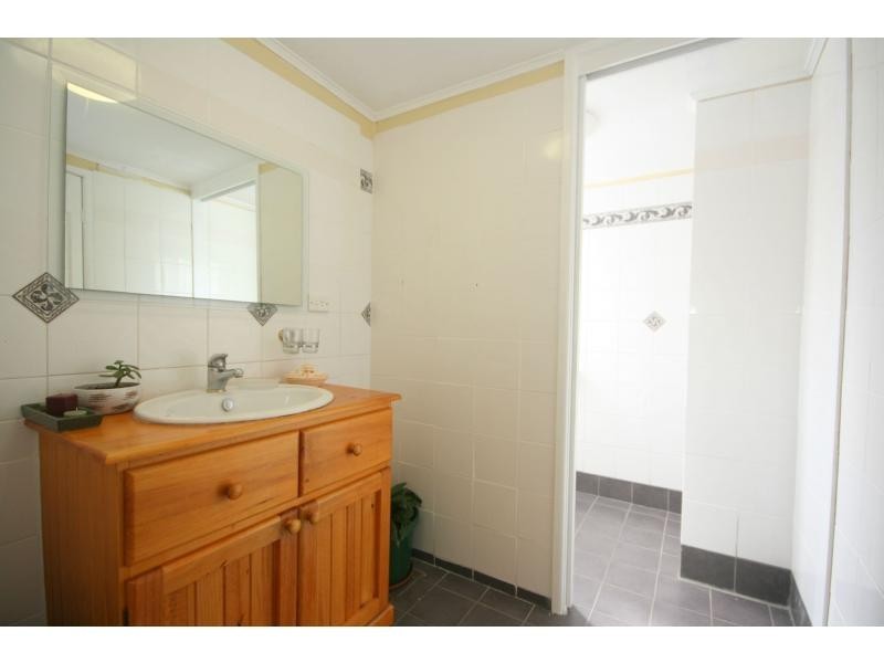 17 Long Street, Clontarf QLD 4019