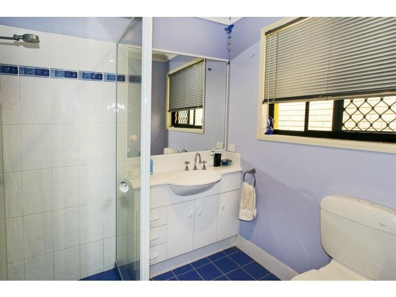 73 Hill Parade, Clontarf QLD 4019