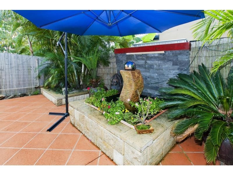 73 Hill Parade, Clontarf QLD 4019