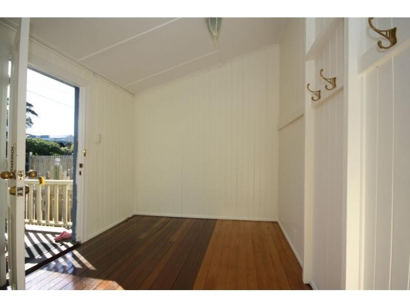 34 Donald Street, Woody Point QLD 4019