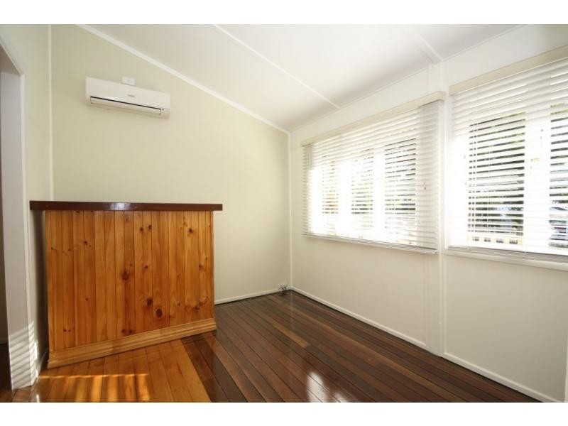 34 Donald Street, Woody Point QLD 4019