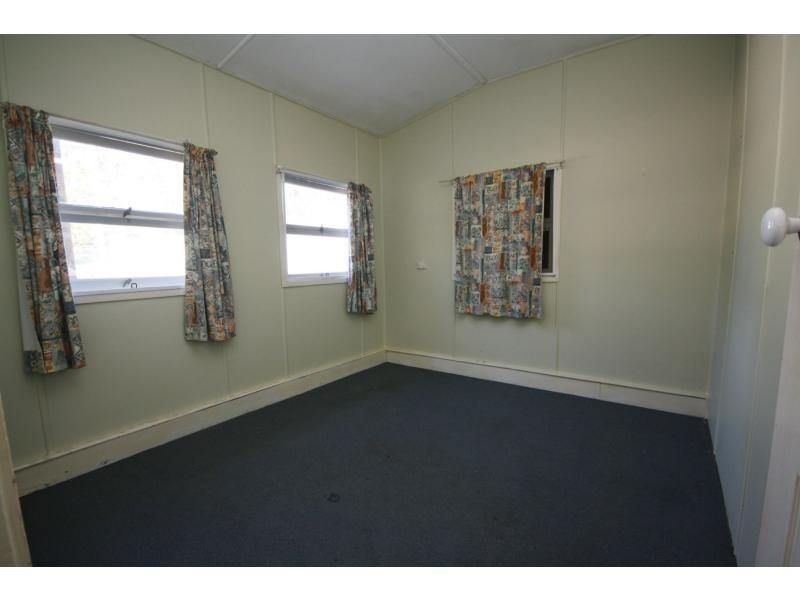 219 Elizabeth Avenue, Clontarf QLD 4019