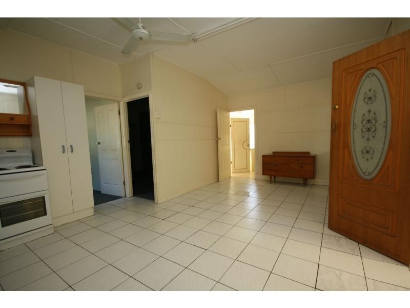 219 Elizabeth Avenue, Clontarf QLD 4019