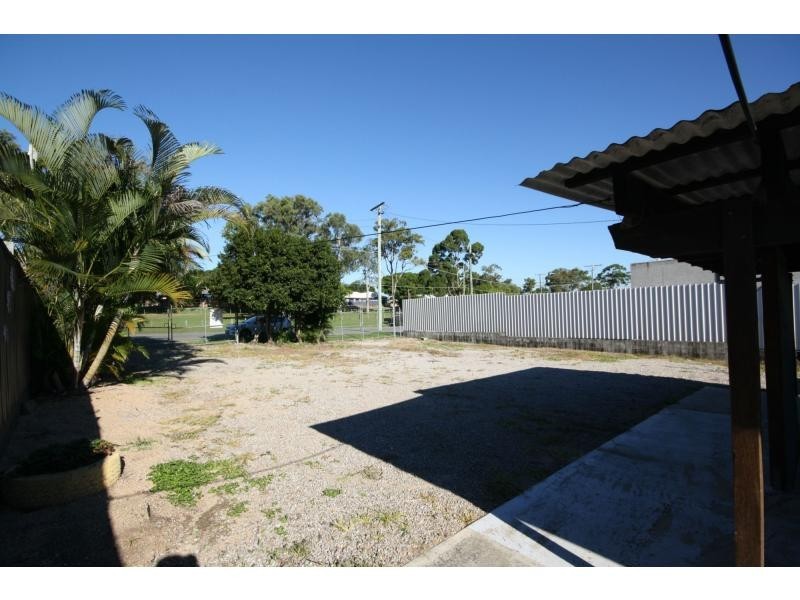 219 Elizabeth Avenue, Clontarf QLD 4019