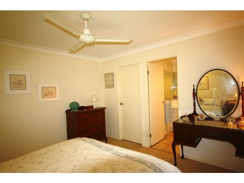 3A Hawthorne Street, Woody Point QLD 4019