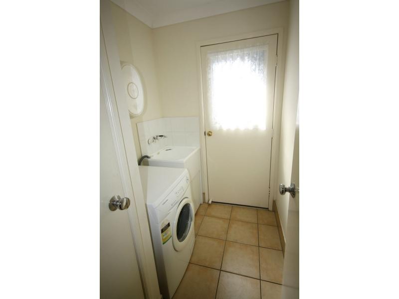 3A Hawthorne Street, Woody Point QLD 4019